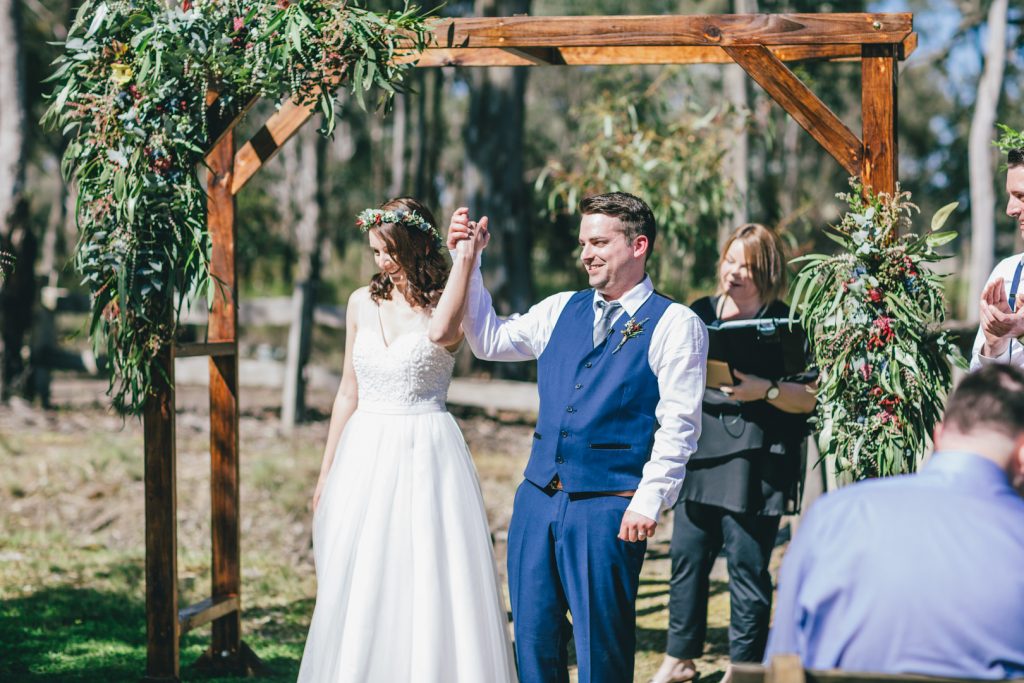 Hannah & Tye’s Relaxed and Rustic Bendigo Wedding | WIDFOTOGRAFIA ...