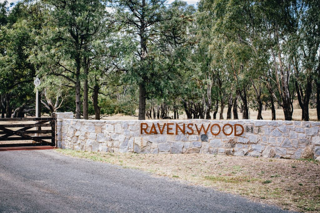 Ravenswood Homestead Wedding Venue Entrance
